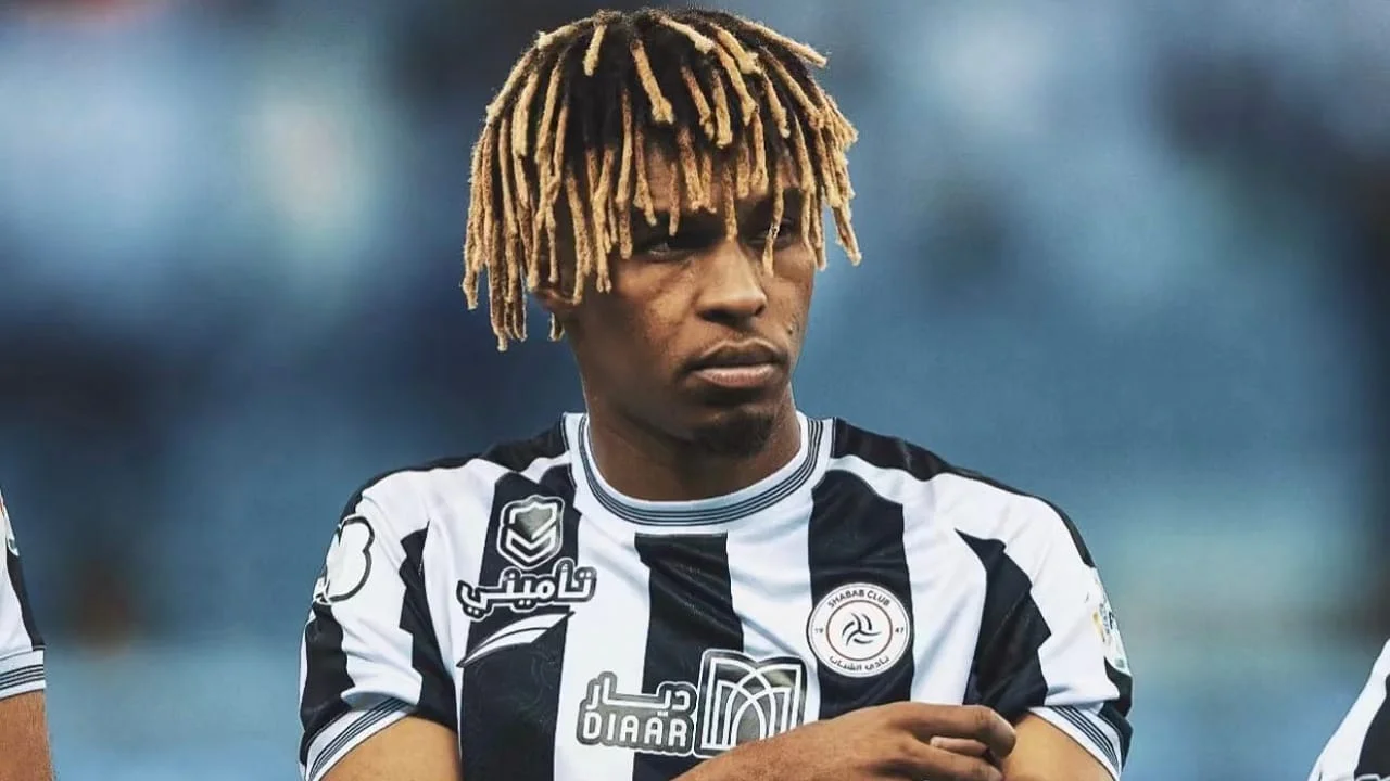 وكيل فواز الصقور يكشف حقيقة رحيله عن الاتحاد الصيف المقبل