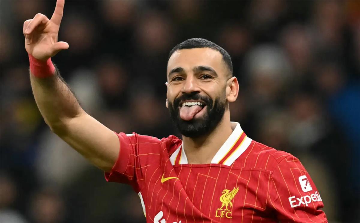 محمد صلاح يتلقى تقييمًا متوسطًا في خسارة ليفربول أمام فولهام