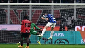 إنتر ميلان يخسر لقب الدوري الإيطالي رغم انتصاره على نابولي المندفع نحو القمة