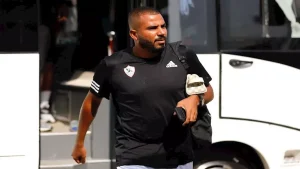 عادل حسين يرحل عن تدريب سيدات الزمالك لكرة القدم لأسباب مفاجئة وجديدة
