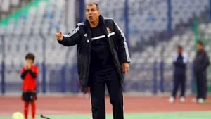 محمد يوسف يوضح أسباب رحيل ثلاثي النادي الأهلي وطلباتهم المالية لم تعجبه