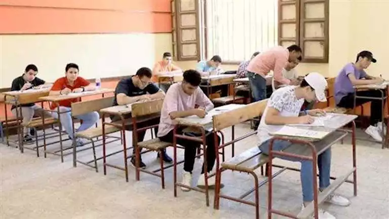آراء طلاب الثانوية بالإسماعيلية تكشف تكات جديدة حول امتحان الإنجليزي
