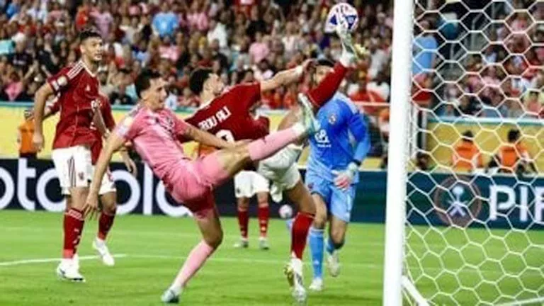 أهلي مصر يستعد لمكافأة