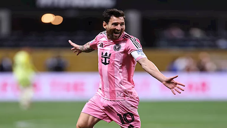 إشادات عالمية تتوالى.. ليونيل ميسي يتألق في كأس العالم ويستحق الكرة الذهبية