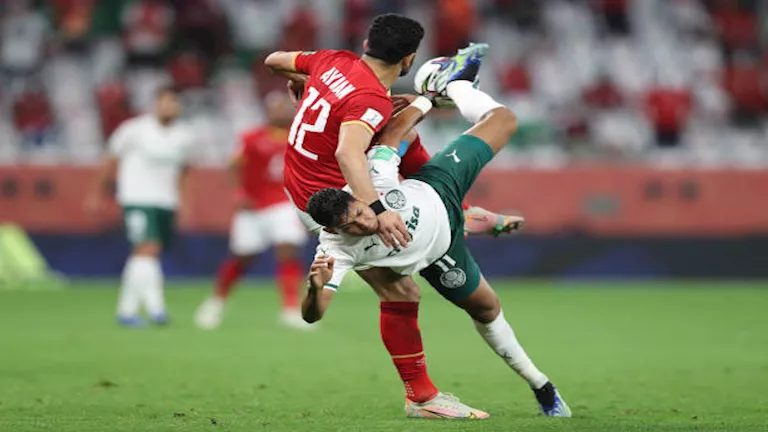 الأهلي يواجه بالميراس البرازيلي
