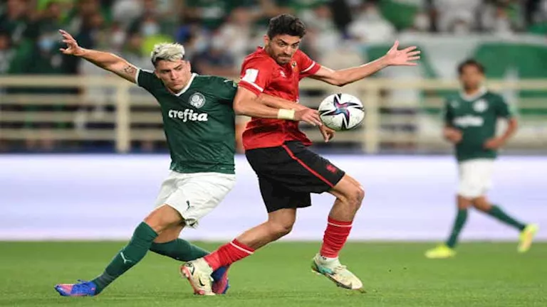 الاهلي يستعد لمواجهة بالميراس
