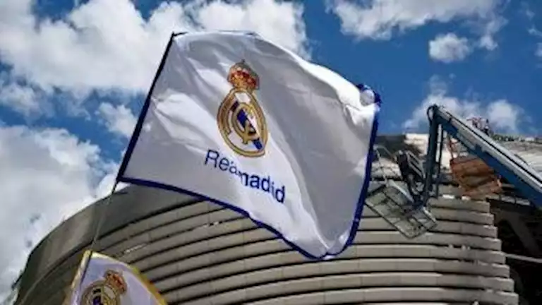 ريال مدريد يعلن بشكل