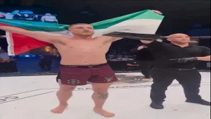 ملاكم إيرلندي يحقق انتصاراً كبيراً على الإسرائيلي ويطلق صيحة الحرية لفلسطين