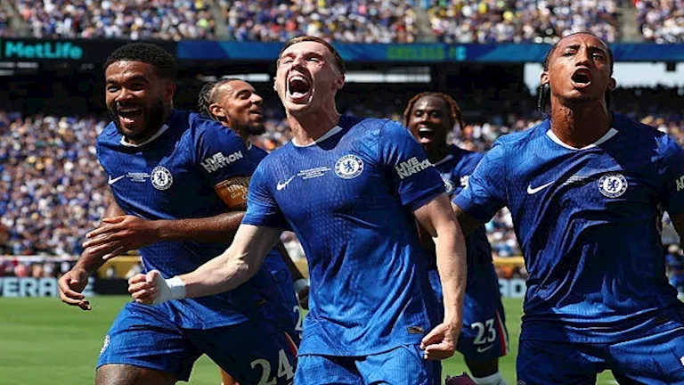 أهداف مثيرة في مباراة تشيلسي وباريس بنهائي كأس العالم للأندية 2025