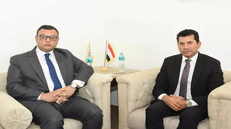 اجتماع وزير الرياضة مع الإسكان يثمر عن إنشاء مدينة رياضية بالعلمين قريبًا