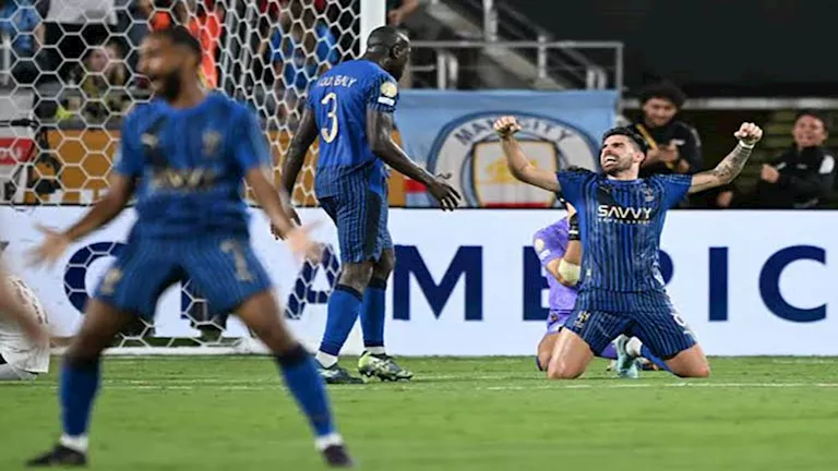 الهلال السعودي يعلن رسمياً عن انضمام لاعب جديد قبل مباراة فلومينينسي