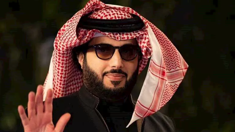 تركي آل الشيخ يحتفي بفوز الهلال على السيتي ويعبر عن طموحه