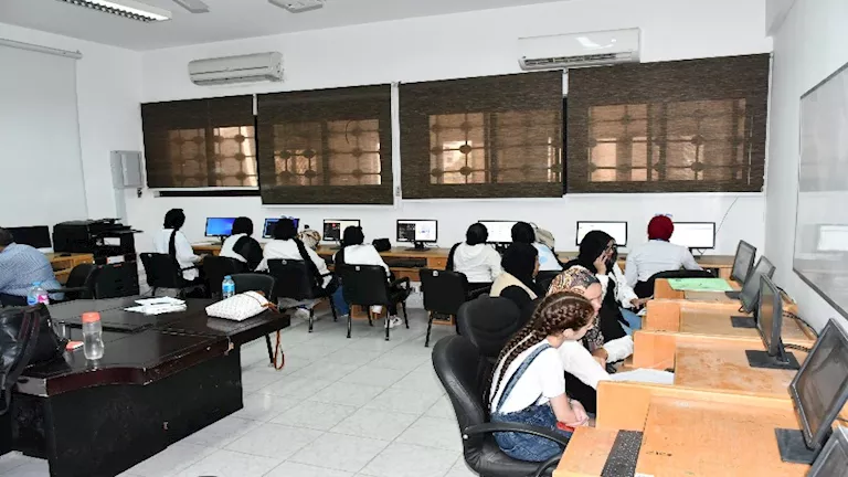 تنسيق المرحلة الأولى 2025 يتضمن أرقام وعناوين معامل تسجيل الرغبات بعين شمس
