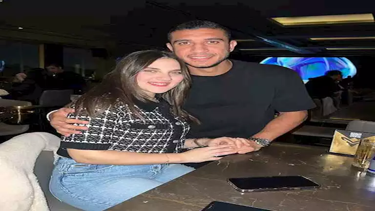 رامي ربيعة وزوجته يستعرضان حبّهما من خلال 3 صور رومانسية مميزة
