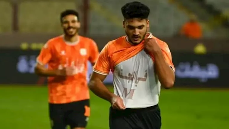 صفقة الزمالك المحتملة: من هو أحمد شريف الذي يتفاوض الأهلي عليه؟