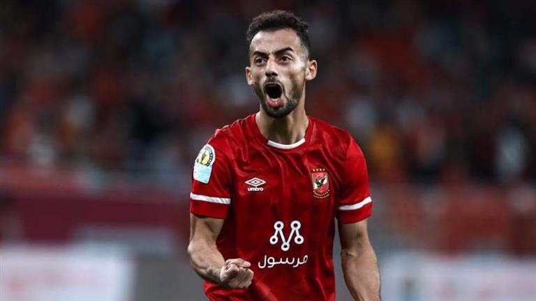 عبد المنصف يكشف عن تطورات جديدة حول انتقال لاعب الأهلي إلى الزمالك