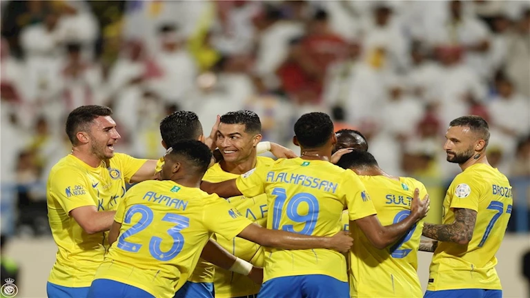 لاعب برشلونة السابق يتواجد في معسكر النصر رغم عدم الإعلان رسمياً