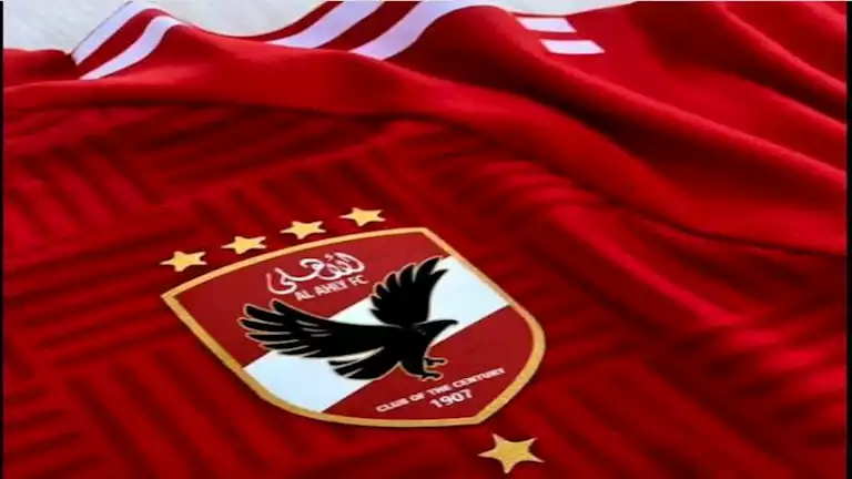 نجم الأهلي يثير الجدل بعد منشوره حول اقترابه من الزمالك في الساعات الأخيرة