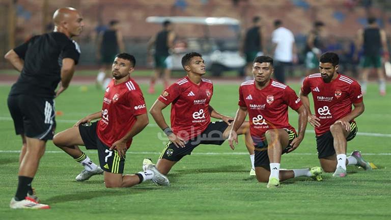 توقعات التشكيل الهجومي للأهلي لمباراة غزل المحلة في الدوري المصري الممتاز