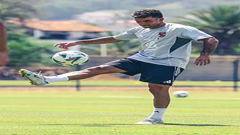 جماهير الأهلي تؤازر أحمد زيزو بهتافات قوية في مباراة مثيرة وشغف كبير