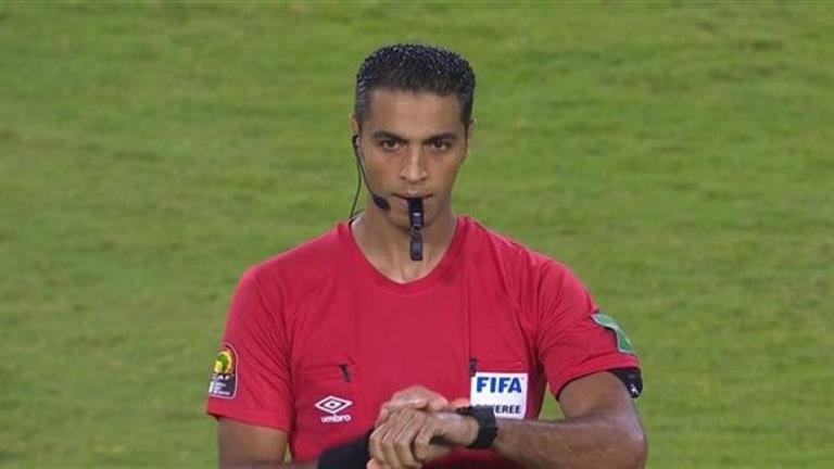 طاقم التحكيم الرسمي لمباراة بيراميدز والإسماعيلي في الدوري المصري يعلن عنه
