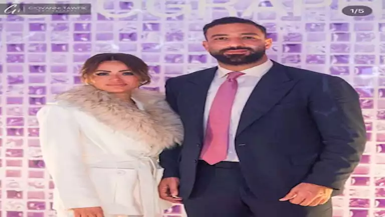 ميدو يشارك متابعينه 4 صور رائعة مع زوجته خلال حفلة مميزة